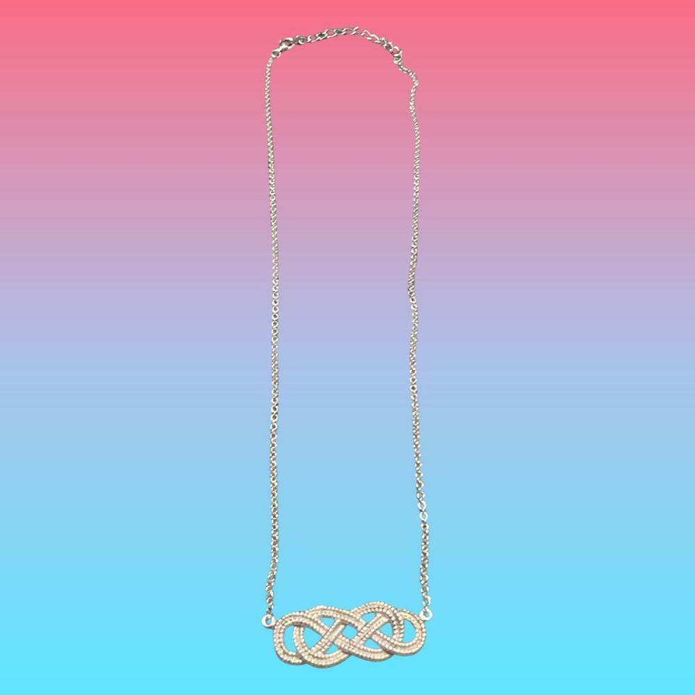 CELTIC KNOT STERLING SILVER 925 NECKLACE
